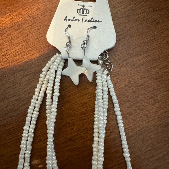 303-PTT New Mother Of Pearl Shell Pendant Necklace & Earrings White Beads Set - Picture 10 of 14